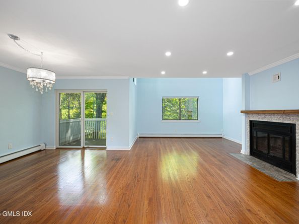 45 Ettl Lane 301, Greenwich CT 06831
