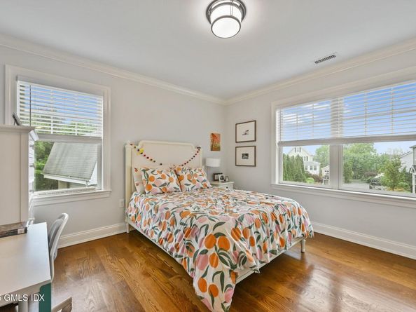 8 View Street 10, Greenwich CT 06830