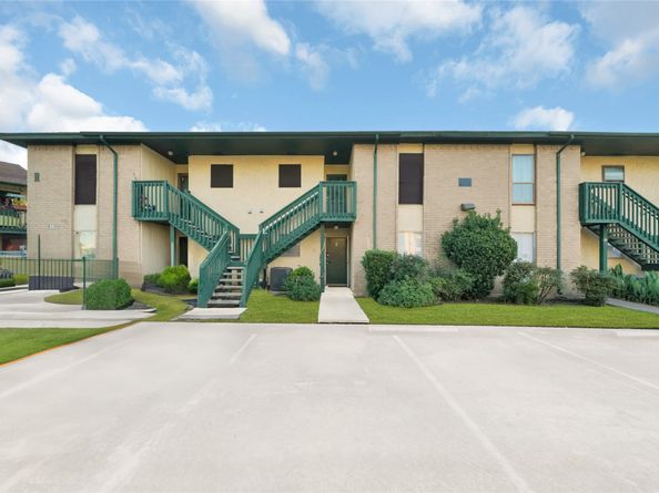 1516 Bay Area Blvd R6, Houston TX 77058