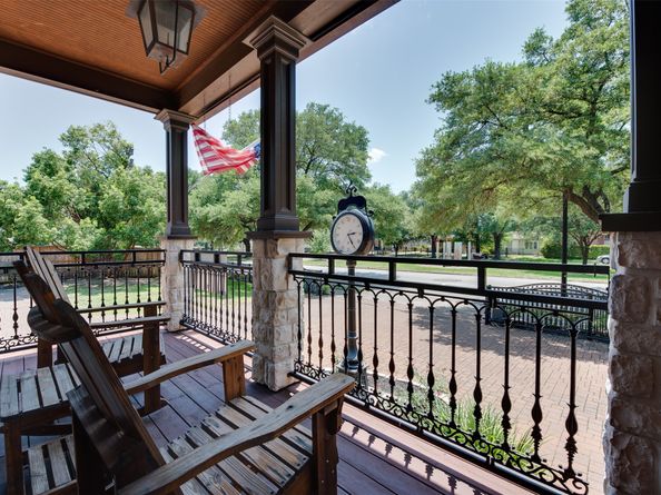 420 Heights Boulevard, Houston TX 77007