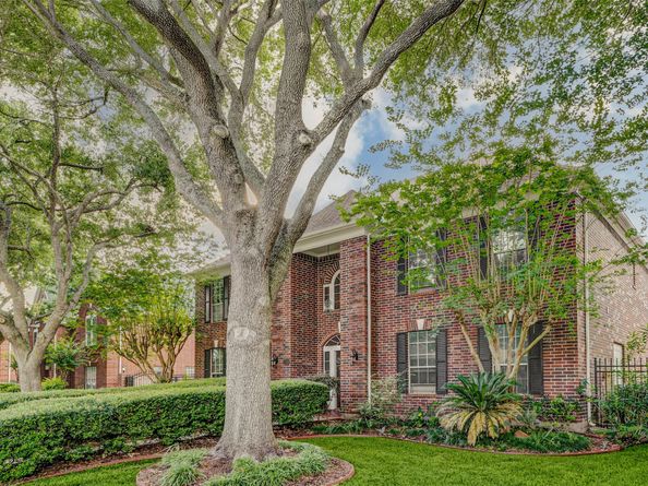 2106 Shade Crest Drive, Richmond TX 77406
