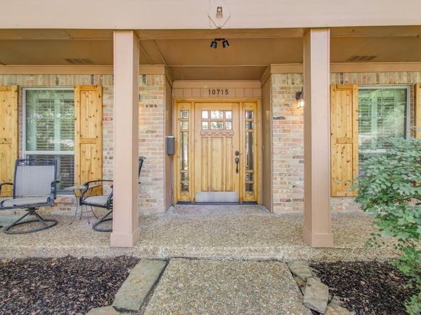 10715 Candlewood Drive, Houston TX 77042