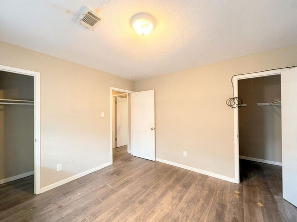 12610 S Coast Drive, Houston TX 77047
