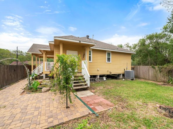 5907 Wedgefield Street, Houston TX 77028