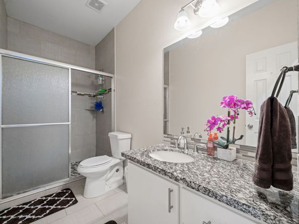 5907 Wedgefield Street, Houston TX 77028