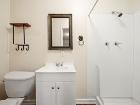 5907 Wedgefield Street, Houston TX 77028