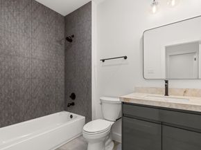 4309 Floyd Street B, Houston TX 77007