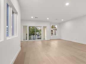 4309 Floyd Street B, Houston TX 77007