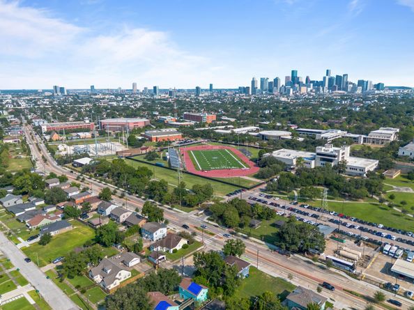 3338 Wichita Street, Houston TX 77004