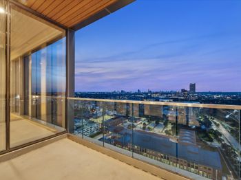 1711 Allen Parkway