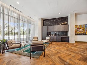 1711 Allen Parkway 2402, Houston TX 77019