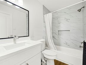 1107 Brooks Street, Houston TX 77009