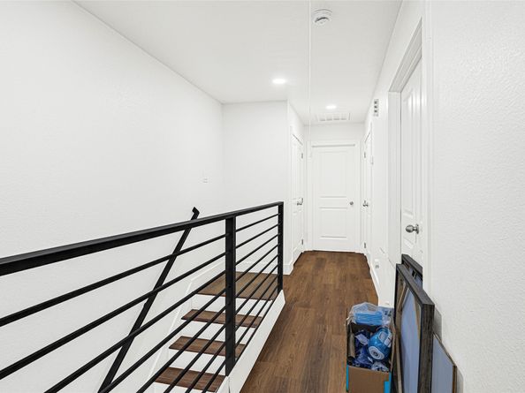 1107 Brooks Street, Houston TX 77009