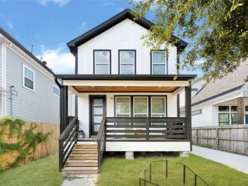 1107 Brooks Street
