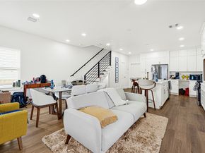 1107 Brooks Street, Houston TX 77009