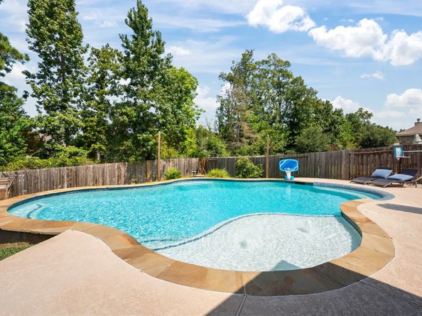 1726 Park Oak Drive, Conroe TX 77304