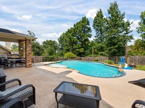 1726 Park Oak Drive, Conroe TX 77304