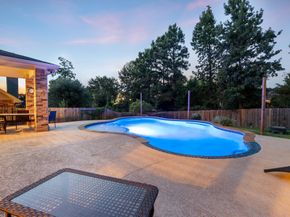 1726 Park Oak Drive, Conroe TX 77304