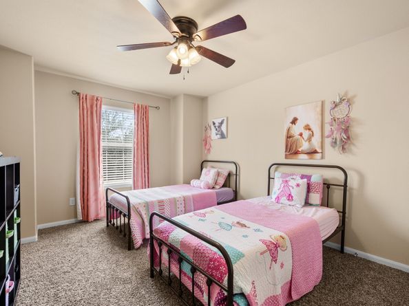 1726 Park Oak Drive, Conroe TX 77304