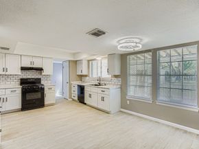 4819 Brooklawn Drive, Houston TX 77066