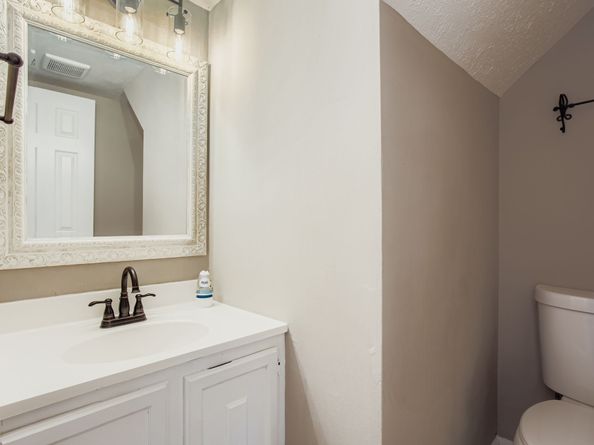 4819 Brooklawn Drive, Houston TX 77066