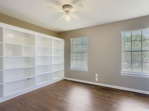 4819 Brooklawn Drive, Houston TX 77066