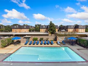 2400 N Braeswood Boulevard 106, Houston TX 77030