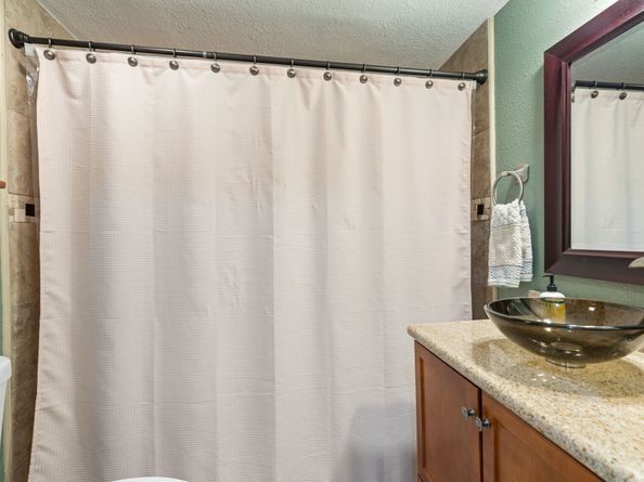 4602 Randwick Drive, Houston TX 77092
