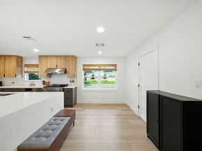 5438 Grape Street, Houston TX 77096