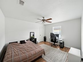 211 Aberdeen Street, Stafford TX 77477
