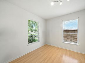 211 Aberdeen Street, Stafford TX 77477