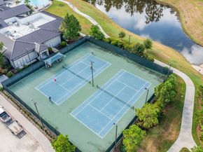 265 Flaxen Chestnut, The Woodlands TX 77382