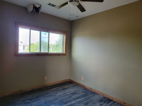 8136 N Main Street, Houston TX 77022