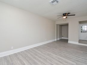 7823 Belgard Street, Houston TX 77033