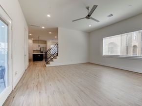 5241 Darling Street, Houston TX 77007