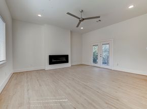 5241 Darling Street, Houston TX 77007