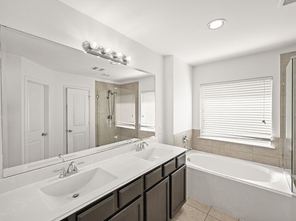 13026 Clover Creek Point Lane, Humble TX 77346