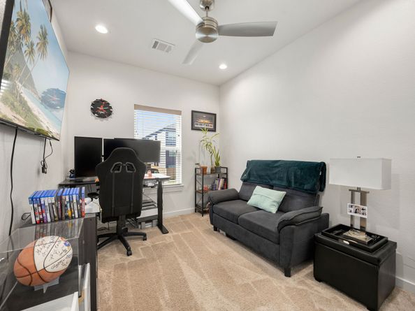 5712 Elysian Street, Houston TX 77009