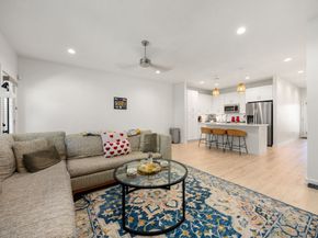 5712 Elysian Street, Houston TX 77009