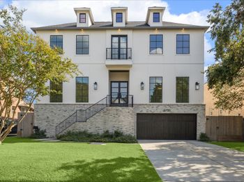 3735 Tartan Lane