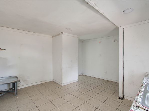 6700 Avenue S, Houston TX 77011