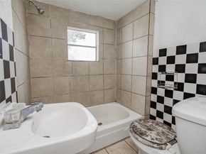 6700 Avenue S, Houston TX 77011