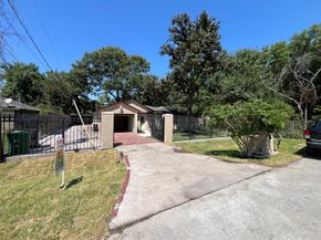 2315 Langley Road, Houston TX 77093