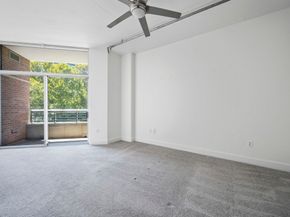 1901 Post Oak Boulevard 306, Houston TX 77056