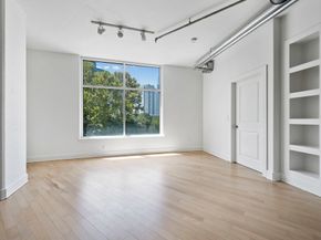 1901 Post Oak Boulevard 306, Houston TX 77056