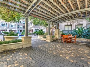 1901 Post Oak Boulevard 306, Houston TX 77056