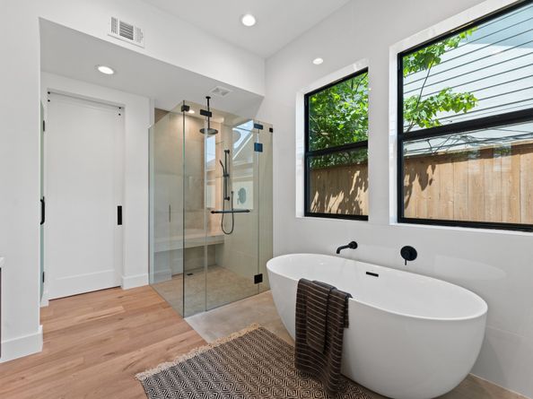 6711 Housman Street, Houston TX 77055