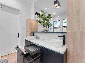 6711 Housman Street, Houston TX 77055