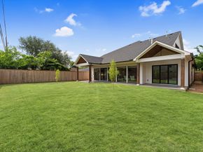 6711 Housman Street, Houston TX 77055