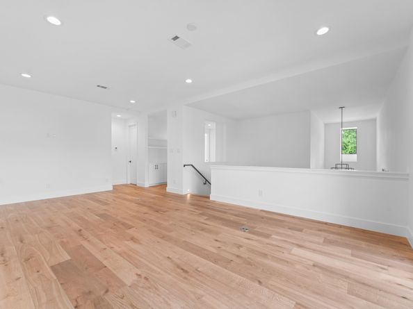 6711 Housman Street, Houston TX 77055